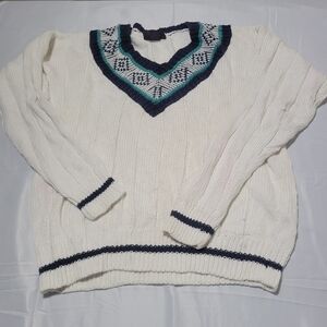 Fluide Cream V-Neck Sweater with Navy and Teal Details